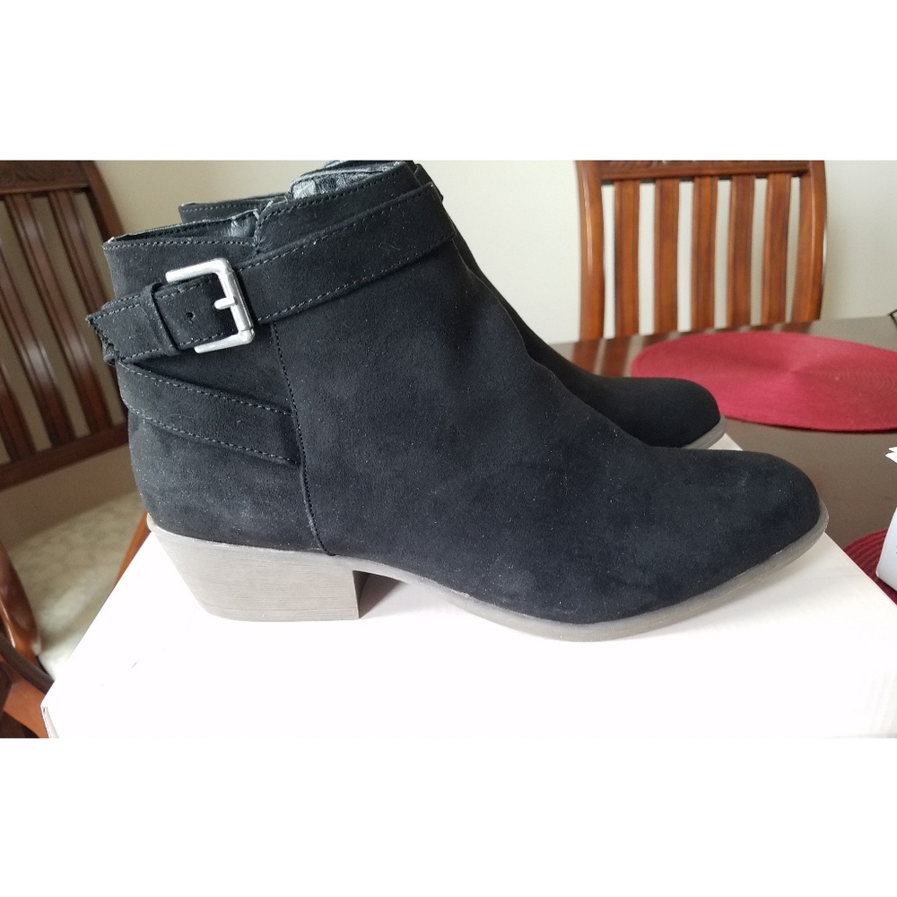 Justfab black booties